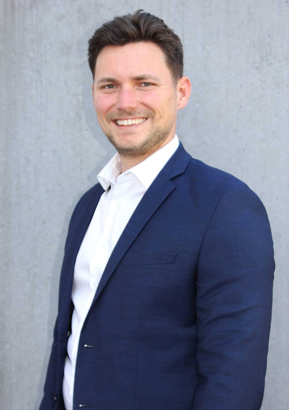 Joel Gebert, Immobilienvermarkter mit eidg. Fachausweis und Inhaber der gebimo immobilien ag